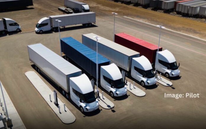 8f9d92cc-d32e-490c-b446-c25f136293b4