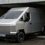 Rusia se adelanta a Tesla con una furgoneta eléctrica tipo Cybertruck: la Russo-Balt F200 EV