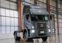 Volkswagen exporta a África: más de 100 camiones y buses rumbo a Angola