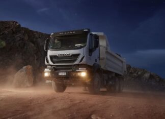IVECO lanza el nuevo Tector 8×4 y apunta fuerte a la minería